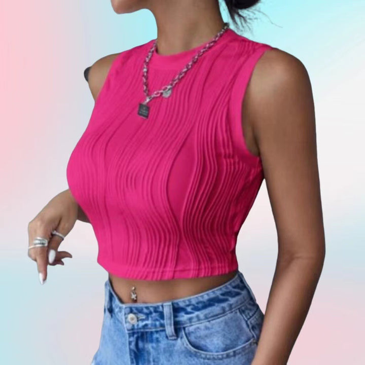 Kvinne crop top med teksturert overflate og høy hals
