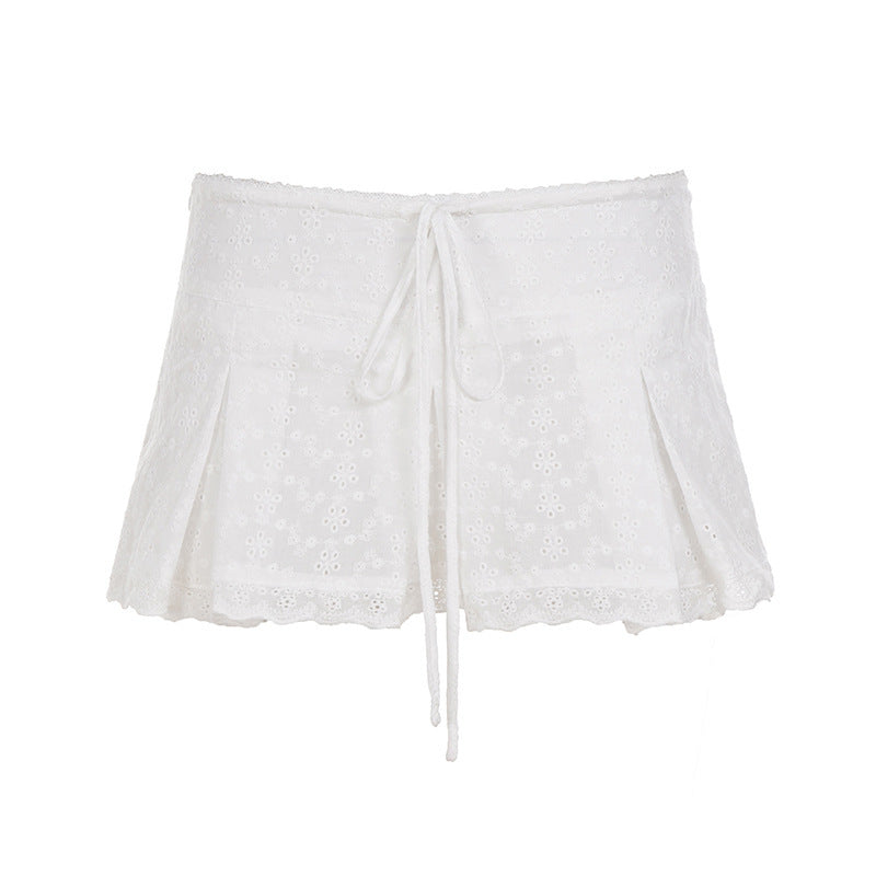 Charming Ladies Mini-skirt with Playful Embroidery and Ribbons Skjora