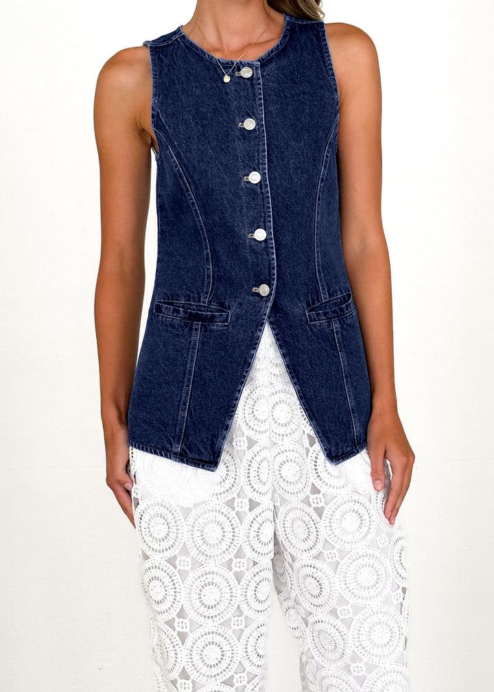 Kvinnes jeans vest i en moderne passform og praktiske lommer