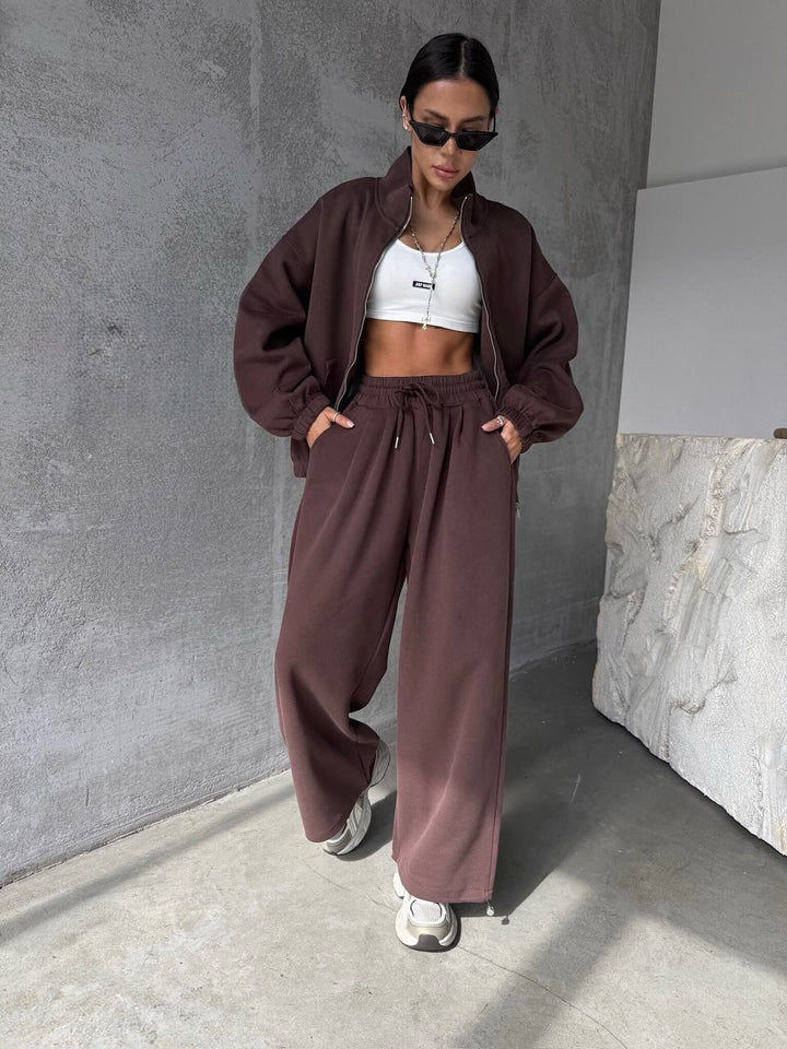 Kvinnens casual hettegenserdrakt med oversized passform og elastisk midjebånd Skjora