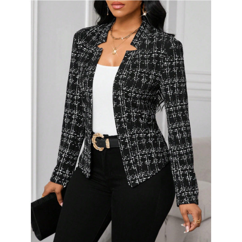 Elegant boucle-jakke for kvinner med figurtilpasset snitt Skjora