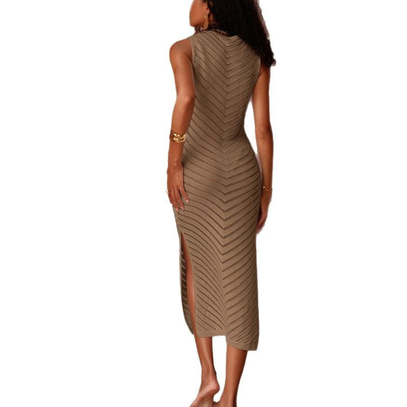 Damen Elegantes Strick-Maxikleid mit asymmetrischem Saum und seitlichem Schlitz Skjora