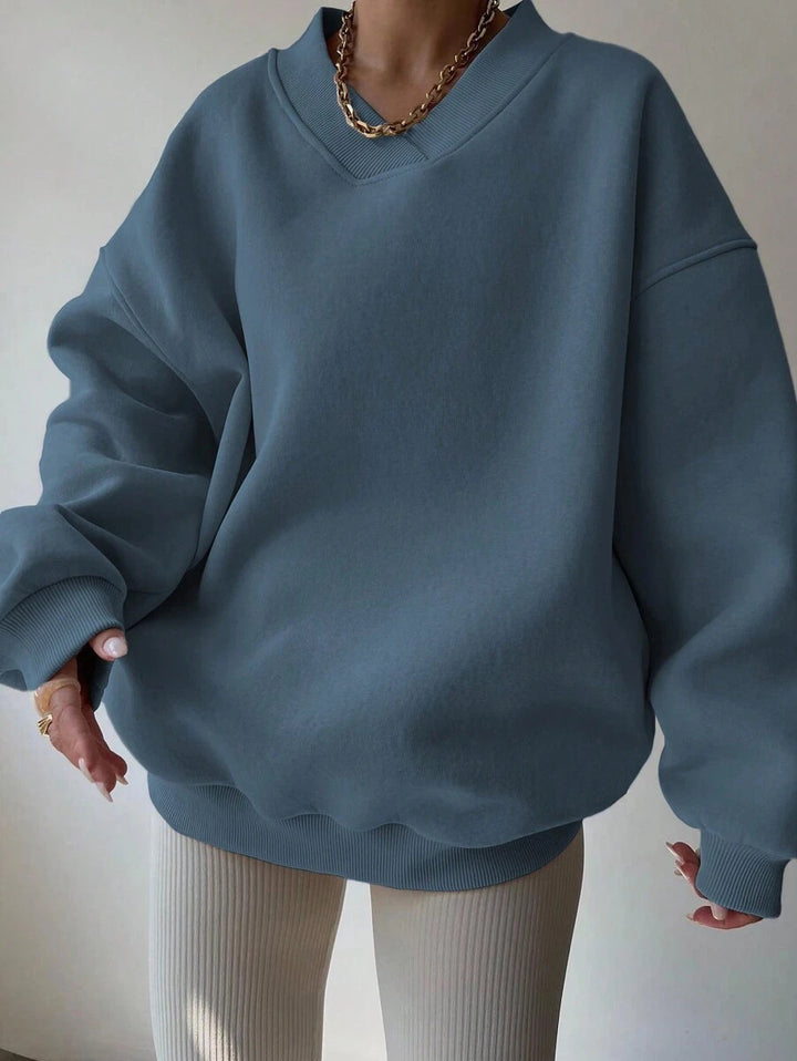 Kvinne Oversized Sweatshirt med V-hals og Bred Søm Skjora