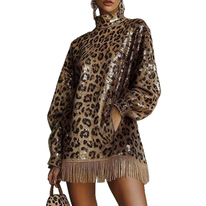 Kvinnelig glitrende kort kjole med leopardmønster og frynser Skjora