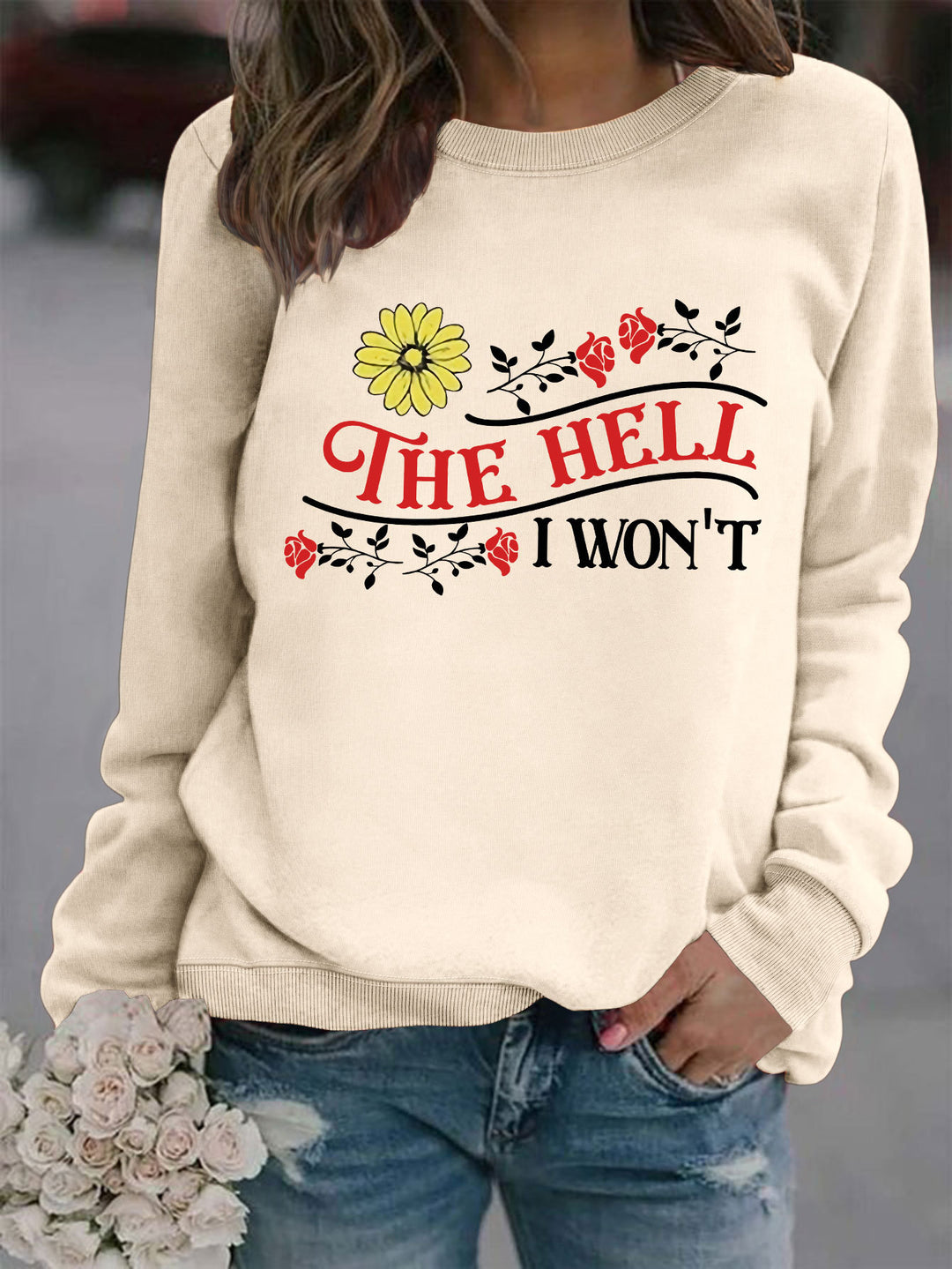 Kvinne sweatshirt med lekent motiv og komfortabel passform Skjora