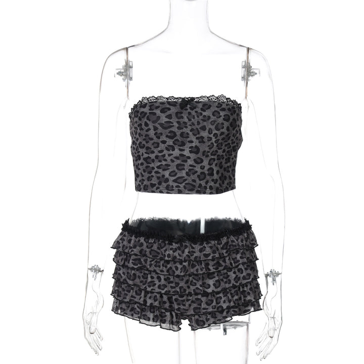 Dame Sett av luftig Crop-Top og fransete Shorts Skjora