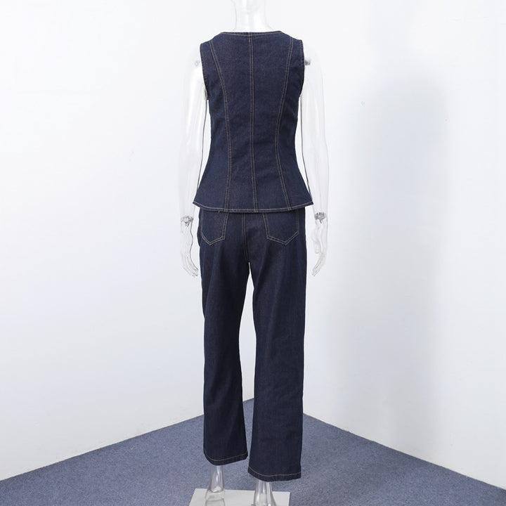 Dame Jeans-Overall med innsnørt silhuett og elegante knappedetaljer
