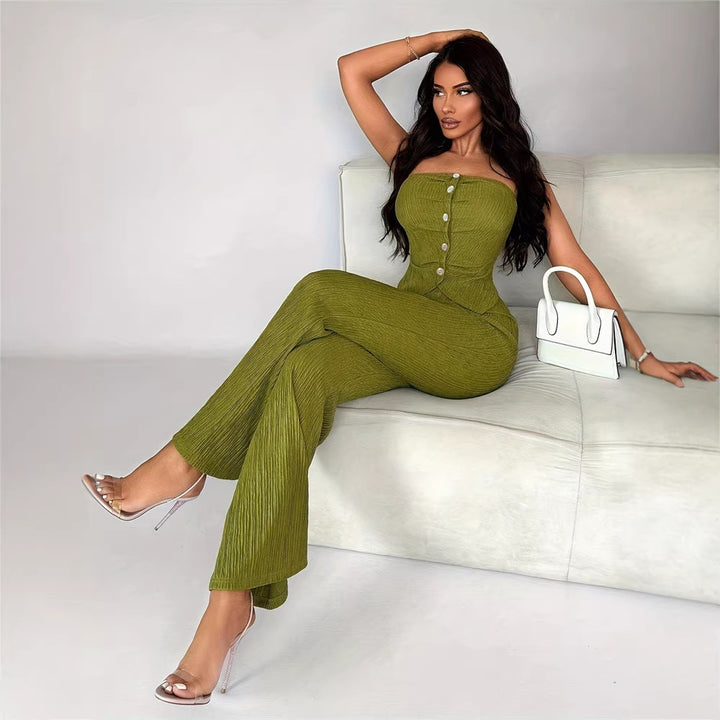 Damer elegant jumpsuit med innsvingt snitt og knappdetaljer Skjora