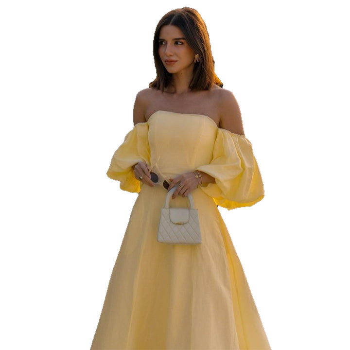 Dames Off-Shoulder Maxi Kjole med Voluminøse Ermer og Elegant Snitt Skjora