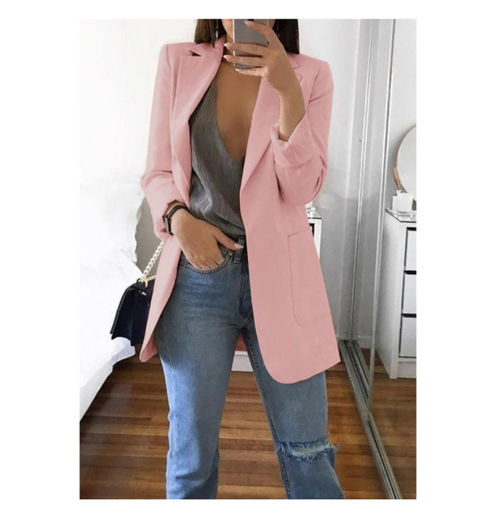 Dame elegant blazer med innsvingt snitt og praktiske lommer Skjora