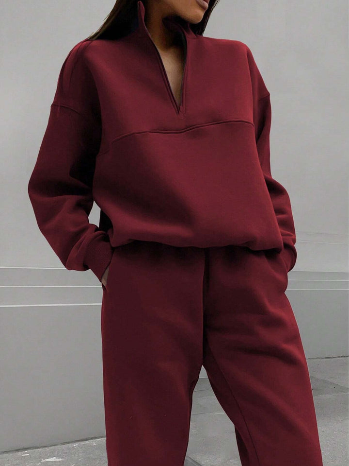 Dame sweatshirt og joggebukse sett med moderne stående krage Skjora