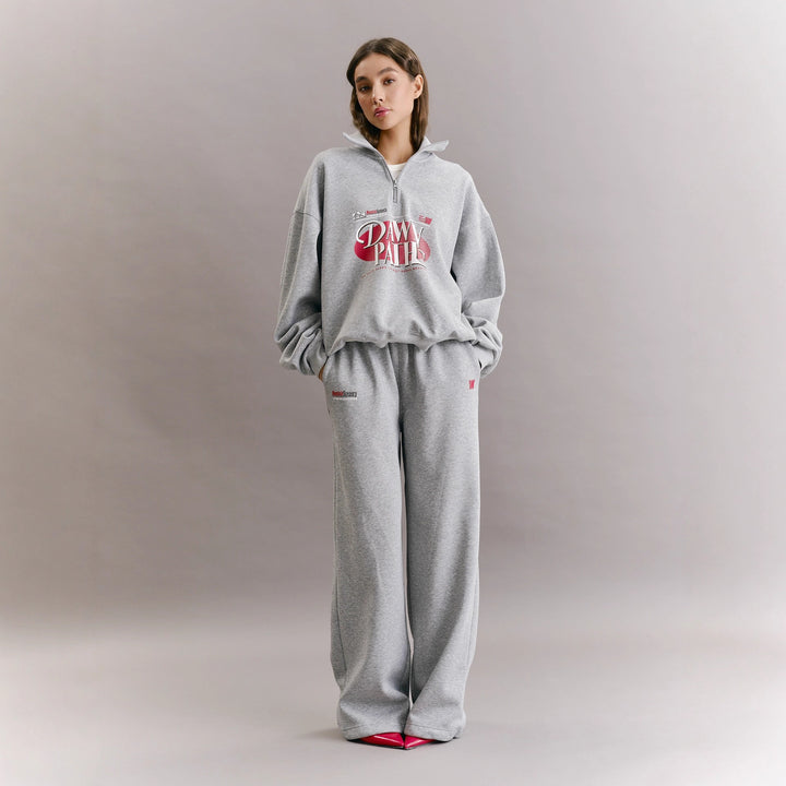 Kvinne casual sett med zip hettejakke og vide joggebukser Skjora