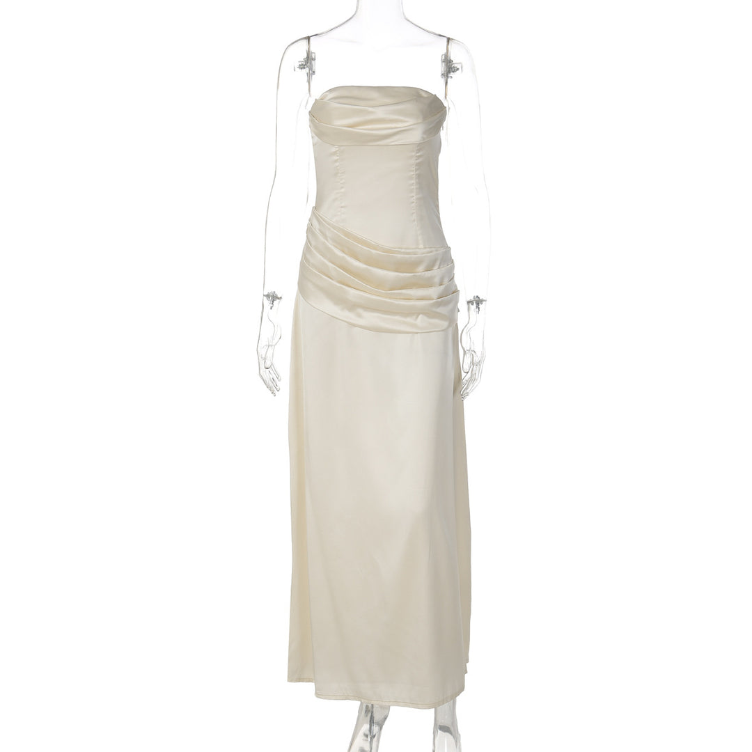 Damer elegant maxikjole med raffinert drapering og skulderfri design Skjora