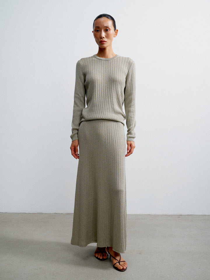 Kvinne Strikk Maxi Kjole i Elegant Ribbe Design med Lange Ermer Skjora