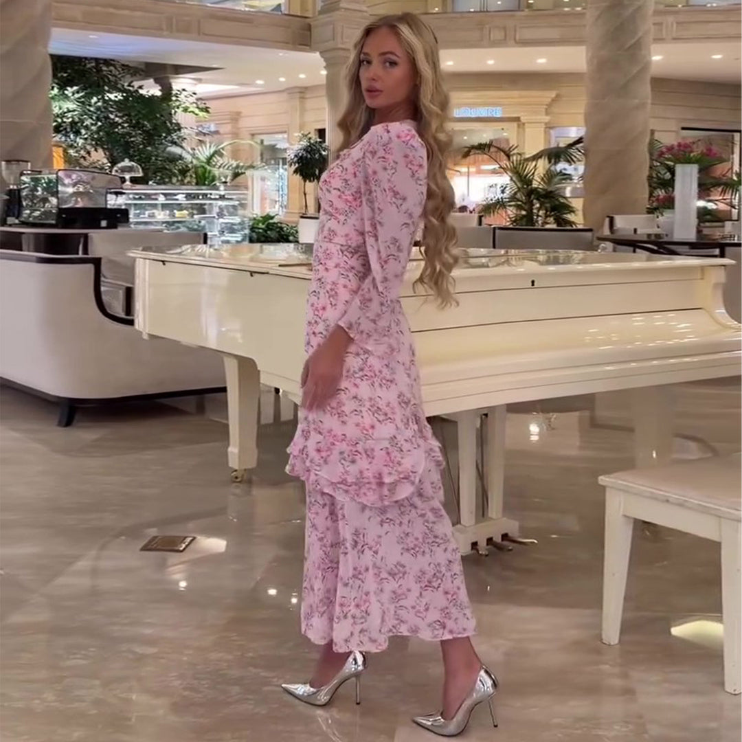 Dame maxi kjole med blomstermønster og høy hals