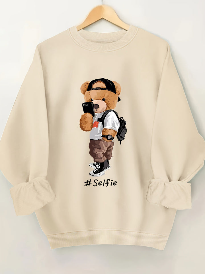Dame sweatshirt med kunstnerisk bjørnedesign og avslappet passform Skjora