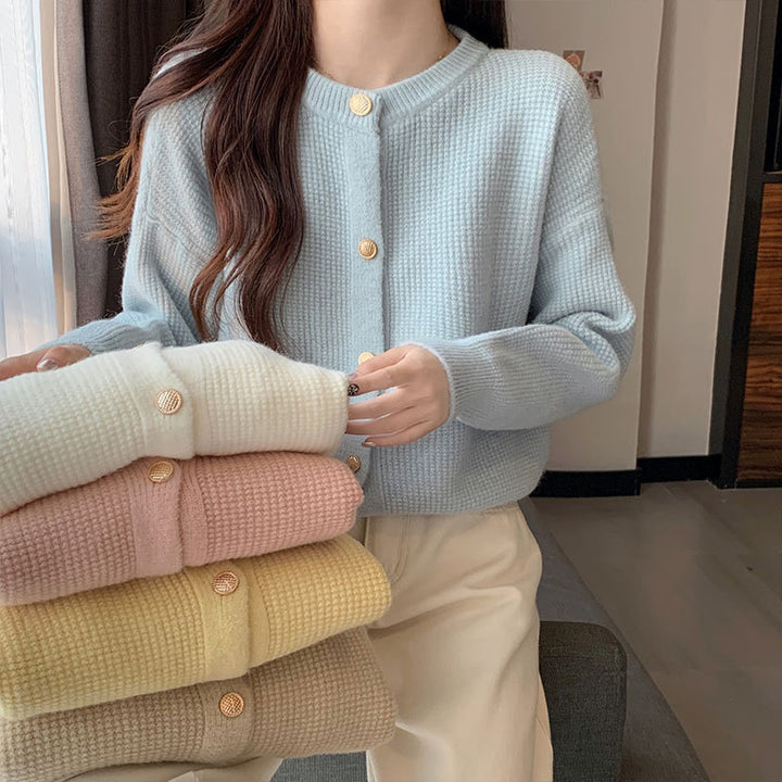 Damer Cozy Cardigan med Fin Strukturert Mønster og Knappe Detaljer Skjora