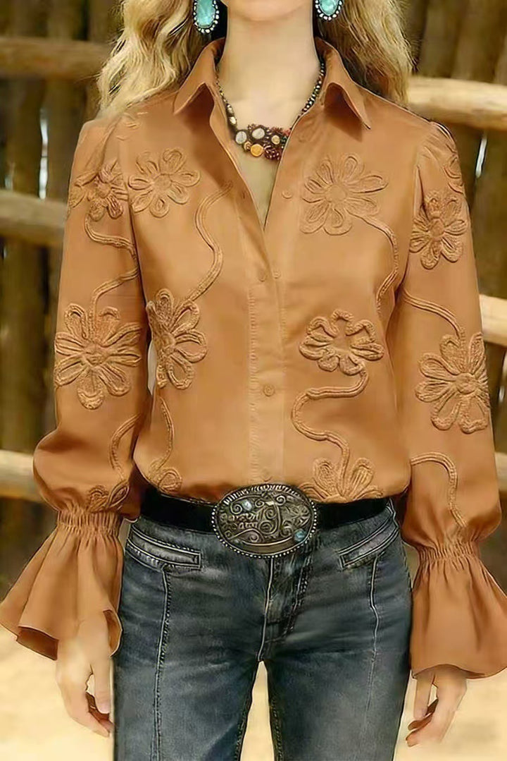 Dame elegant bluse med blomsterbroderi og voluminøse ermer Skjora