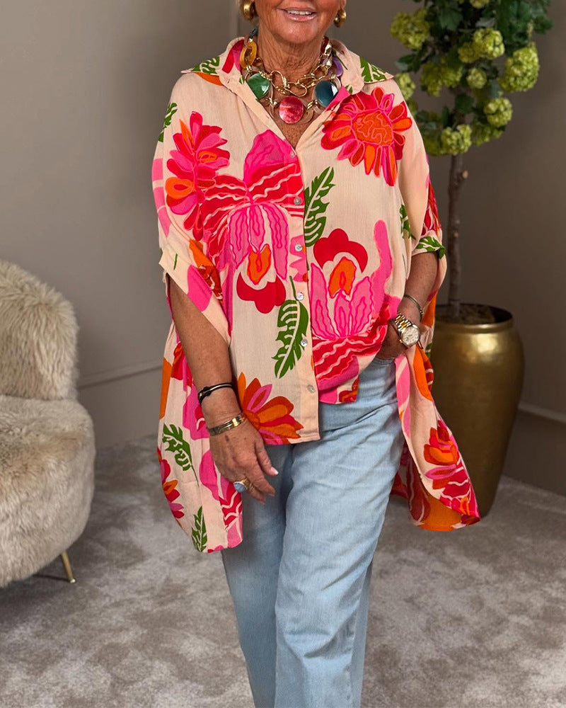 Kvinnenes Flytende Kimono Bluse med Fargerik Blomsterdesign Skjora