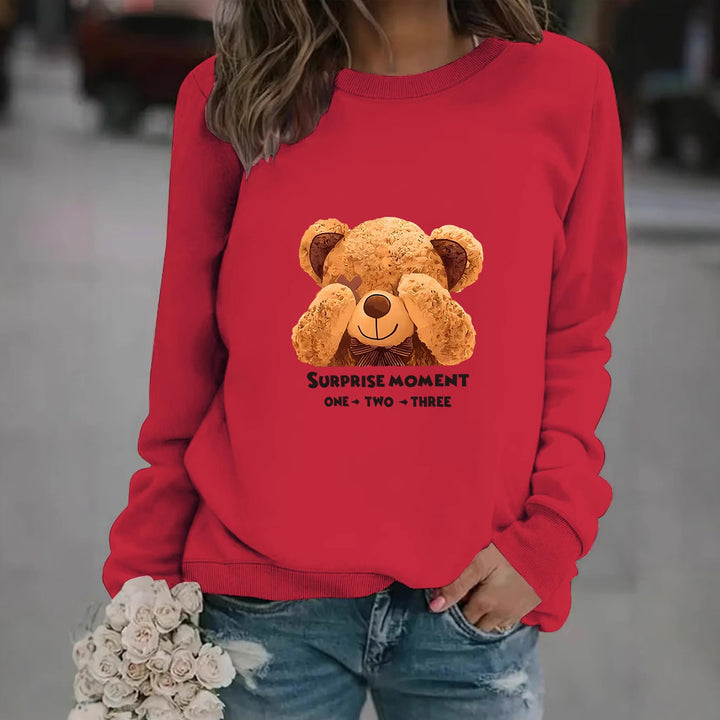 Kvinne sweatshirt med søtt bjørnedesign og moderne tekst Skjora