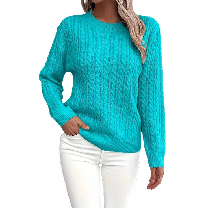 Women's Knitted Sweater with Elegant Cable Design Skjora