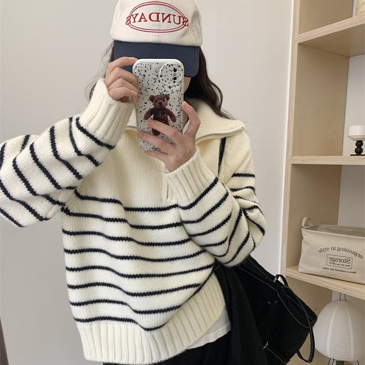Kvinne Casual Genser med Stripete Design og Halv Glidelås Skjora