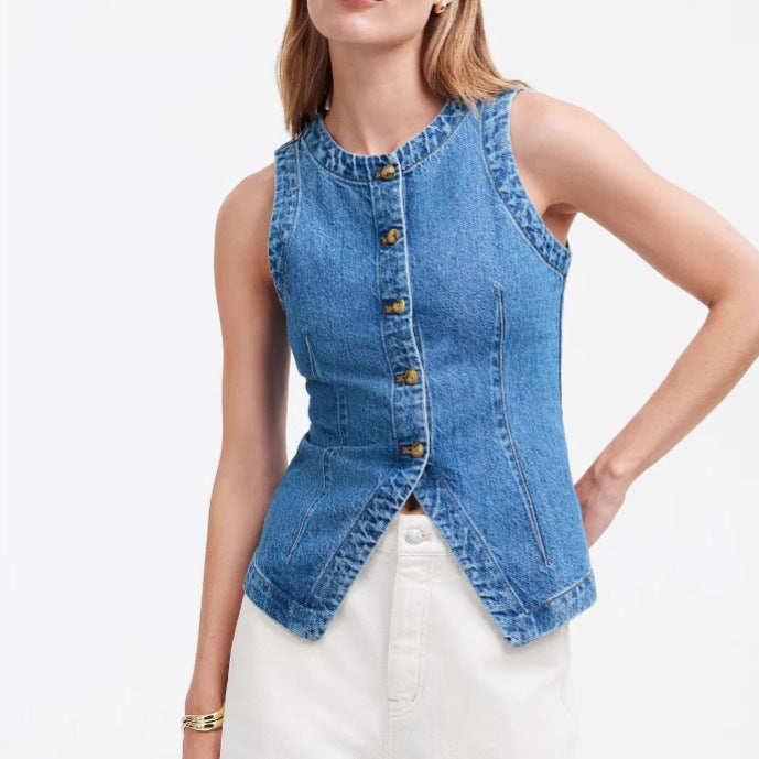 Dame jeans vest med asymmetrisk snitt og dekorative knapper Skjora