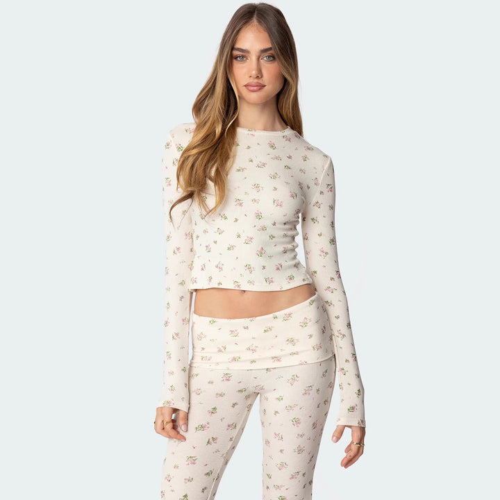 Dame Lounge-set i myk jersey stoff med blomster mønster Skjora