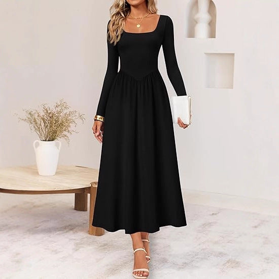 Women's elegant midi dress with square neckline and long sleeves Skjora