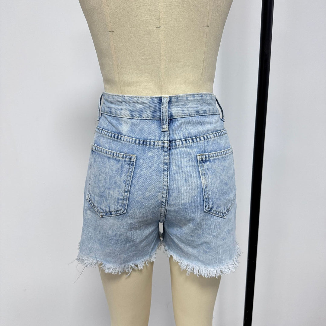 Damer ødelagte denimshorts i avslappet stil Skjora