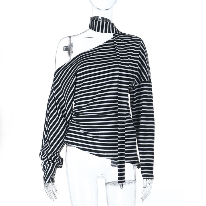 Dame asymmetrisk stripet topp med off-shoulder design og elegant sløyfe Skjora