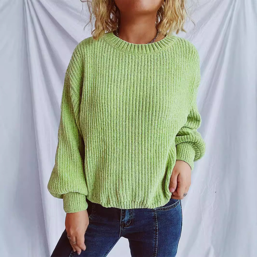 Kvinnens koselige chunky strikkegenser med brede ermer og teksturert design Skjora