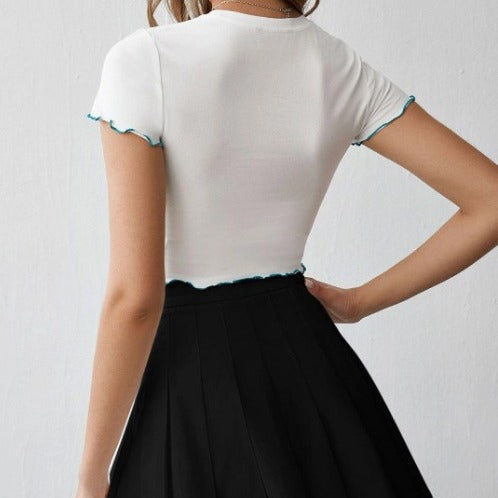 Dame Crop-Top med kreativ sommerfugldesign og bølgete søm Skjora