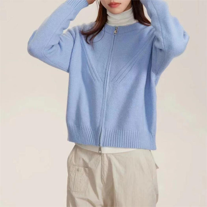 Dame cardigan med moderne glidelås og trendy kabelmønster Skjora