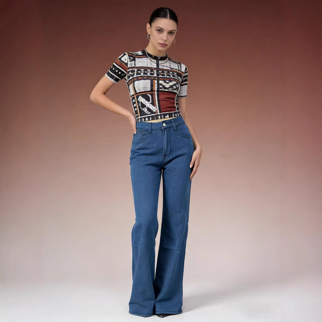 Dameviddejeans med kunstnerisk sommerfugl-design Skjora