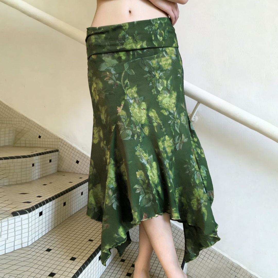 Damer asymmetrisk maxi-skjørt med florale accenter og elastisk linning Skjora