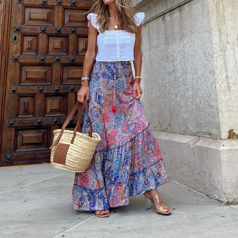 Women's maxi dress with cheerful pattern Skjora
