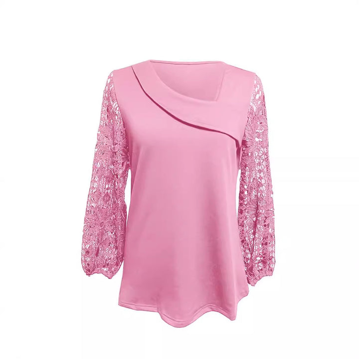 Dame designerbluse med blonder og elegant snitt Skjora