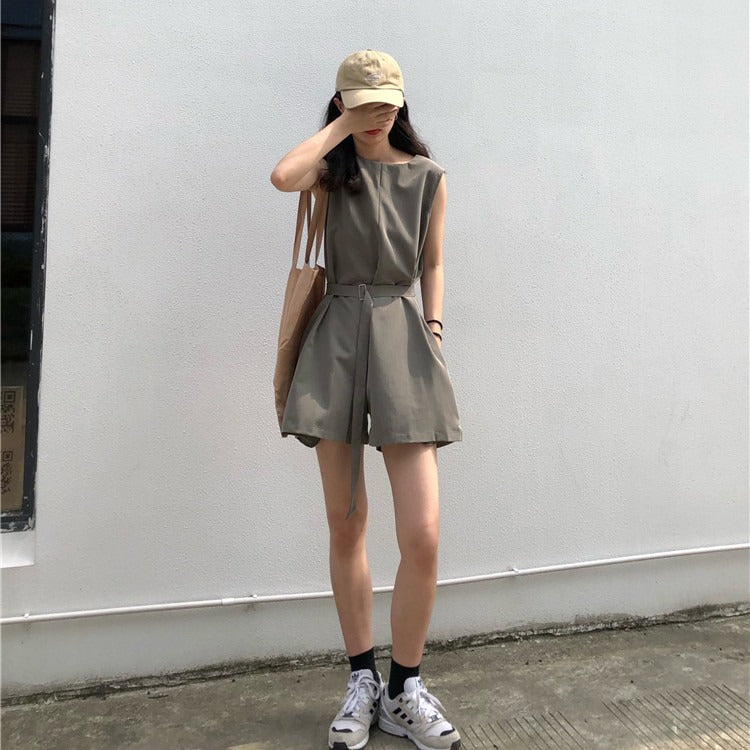 Dame jumpsuit med skreddersydd design og praktiske lommer Skjora