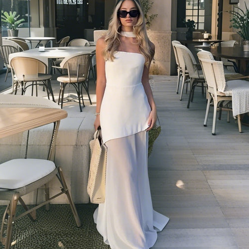 Dame off-shoulder aftenkjole med asymmetrisk snitt og elegant drapering Skjora