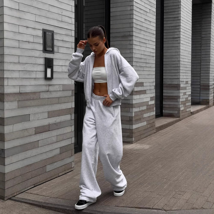 Kvinne Oversized Hettegenser og Løse Joggebukser Sett Skjora