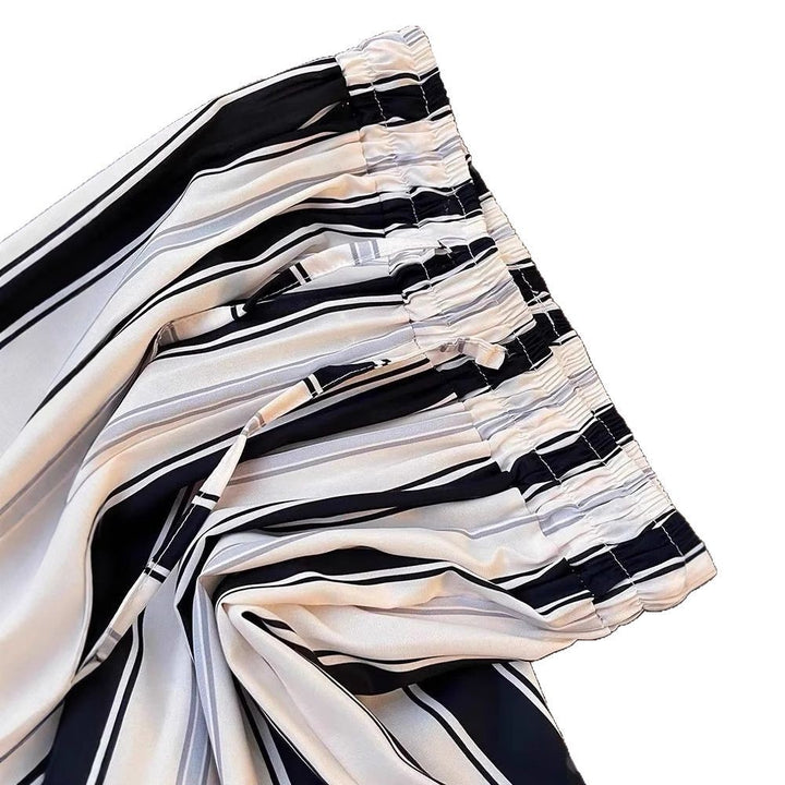 Kvinne Elegant og Komfortabel Stripete Culotte Shorts Skjora