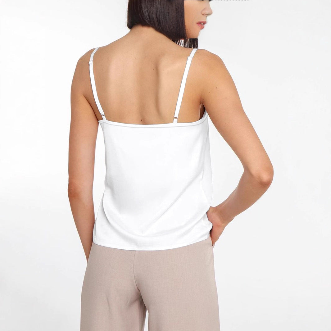 Dame tanktopp med elegant snitt og moderne skrifttype Skjora
