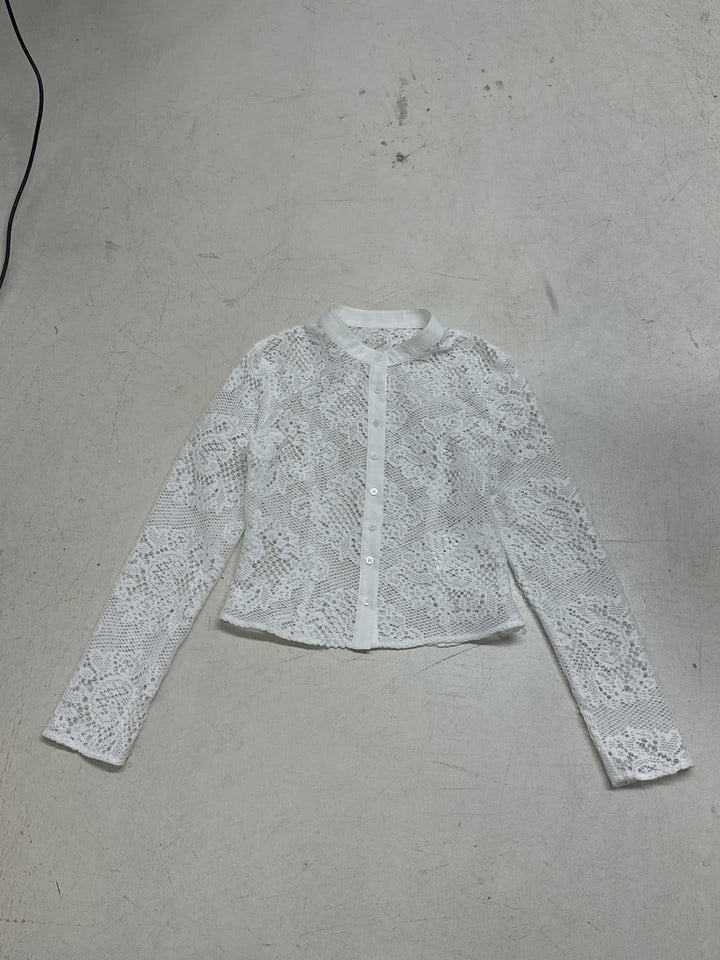 Women's pointed blouse with transparent accents and elegant button closure Skjora