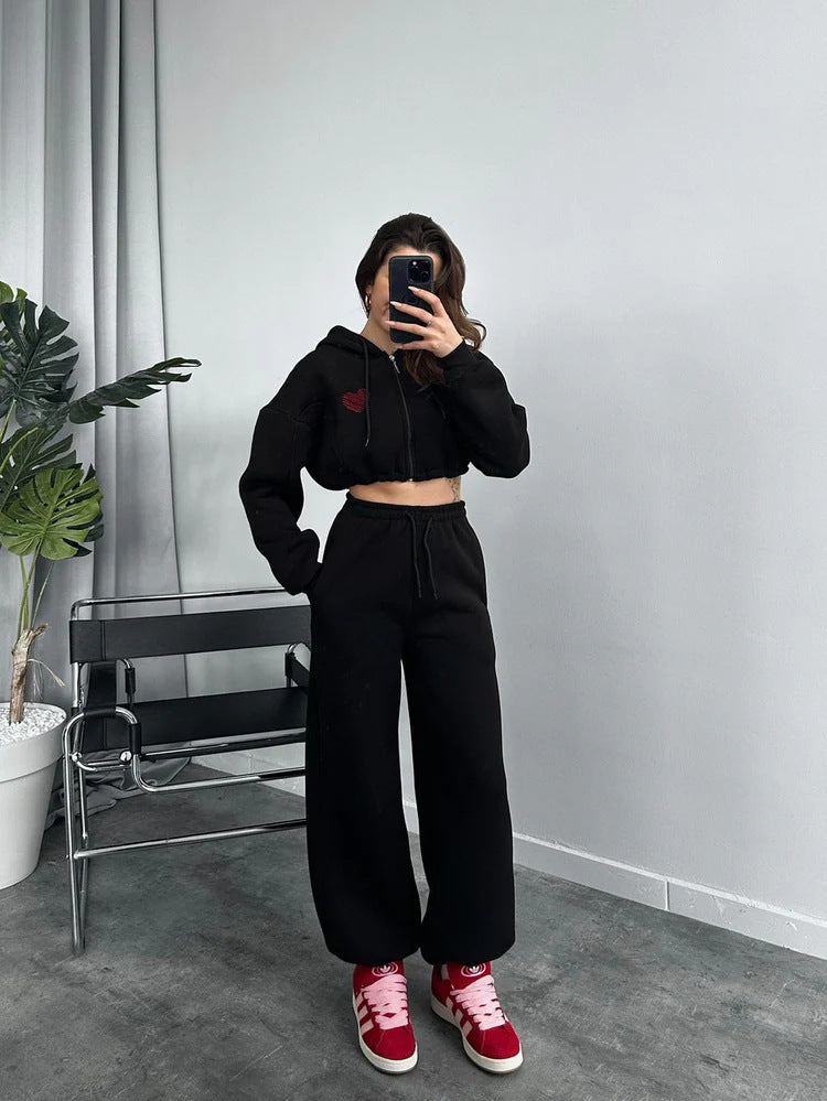 Damer casual hettegenser og joggebukse sett med cropped topp og elastisk midjebånd