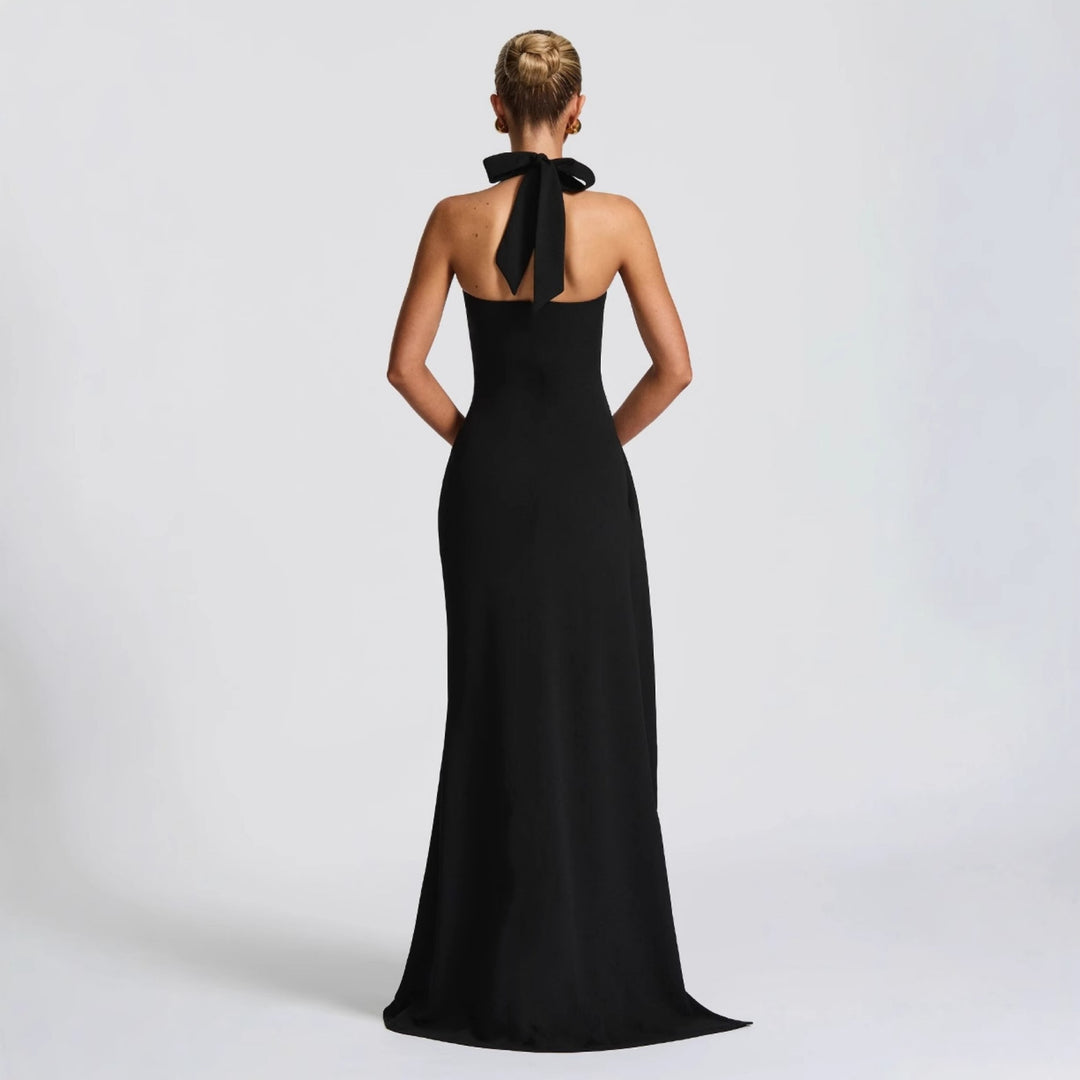 Dame Elegant kveldsdrakt med raffinert splitt og strapless design Skjora