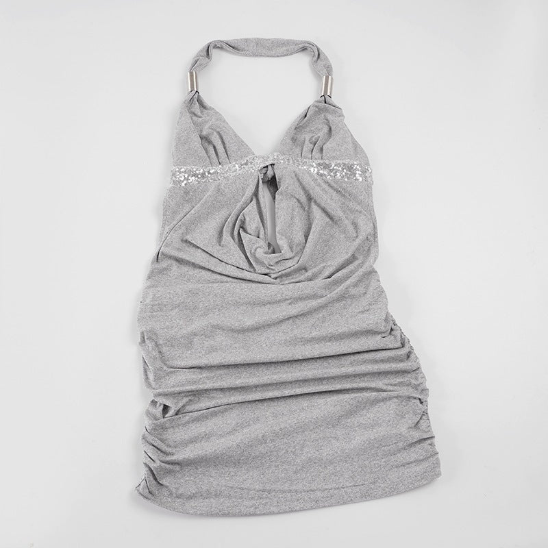 Dame Elegant halterneck-kjole med rynker og glitrende detaljer Skjora