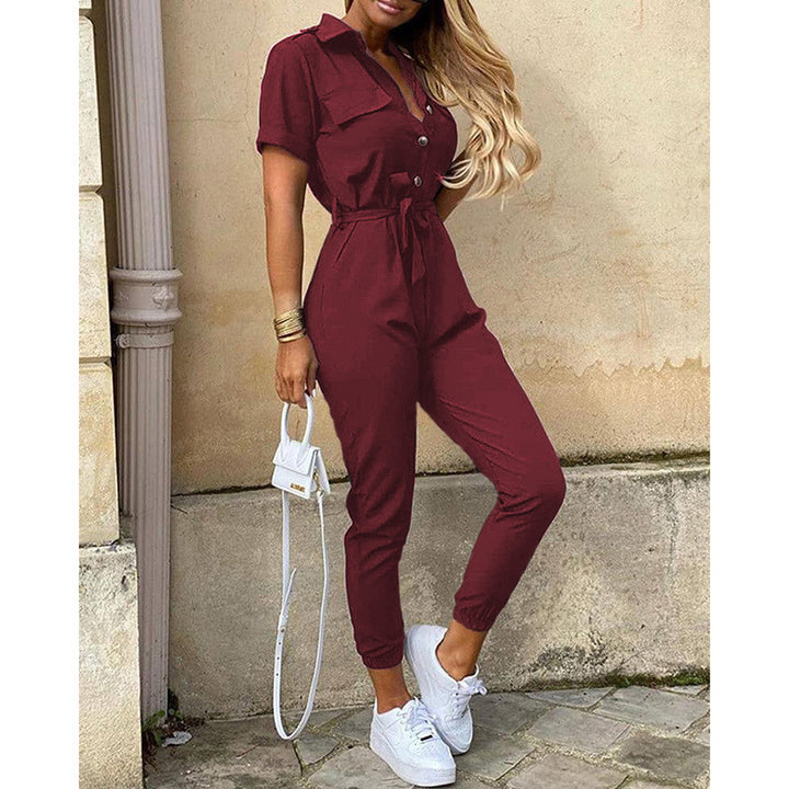 Dame elegant jumpsuit med innsvingt snitt og praktiske lommer Skjora