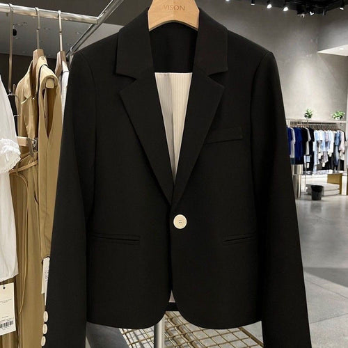 Dame elegant og skreddersydd blazer med slanke reverser Skjora