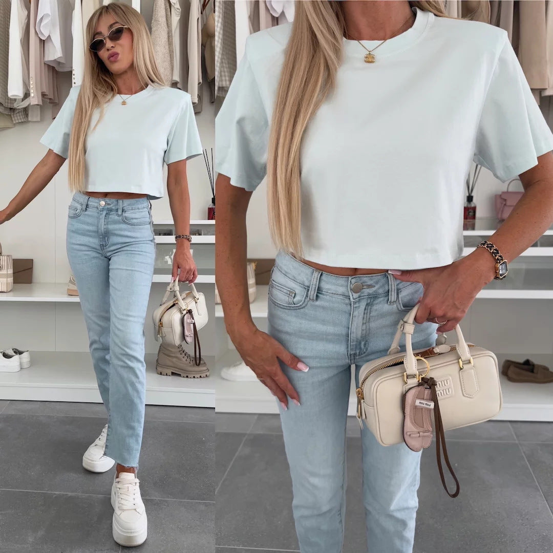 Kvinne Cropped T-Shirt i iøynefallende leopardmønster